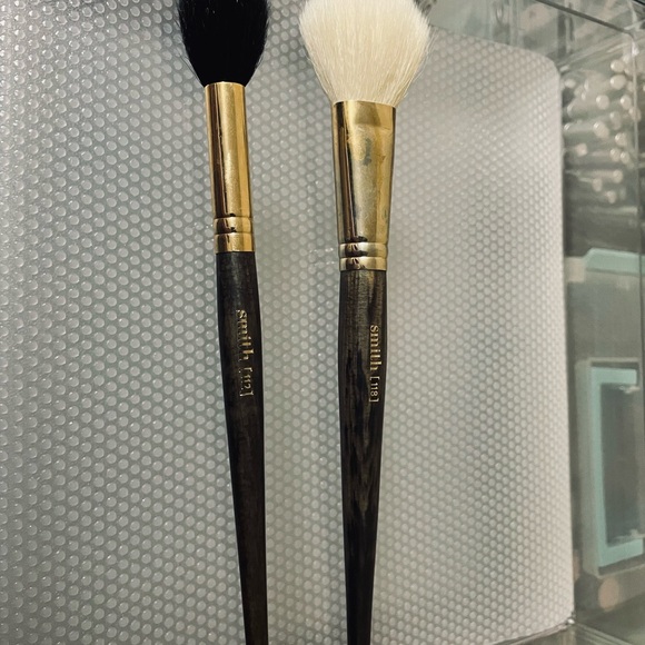 Smith Cosmetics Brushes SOLD ON MERC - Picture 6 of 6
